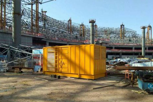 蒲城发电机出租如何判断空气滤清器是否需要更换？